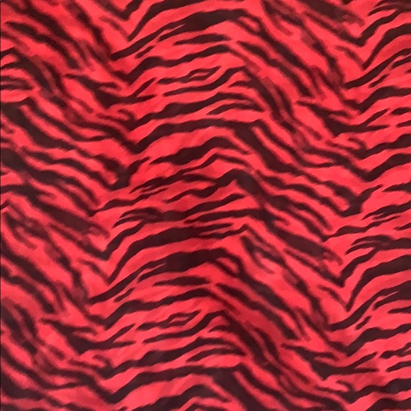 Sheer Animal Print Top - Picture 2 of 4